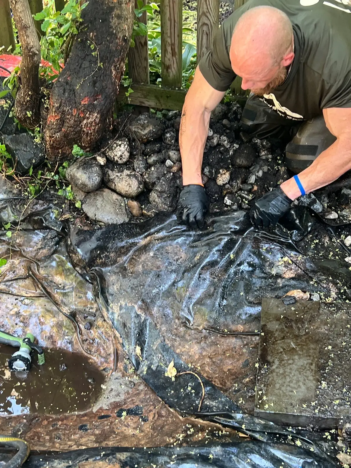 Water level inspection during pond leak diagnostic assessment